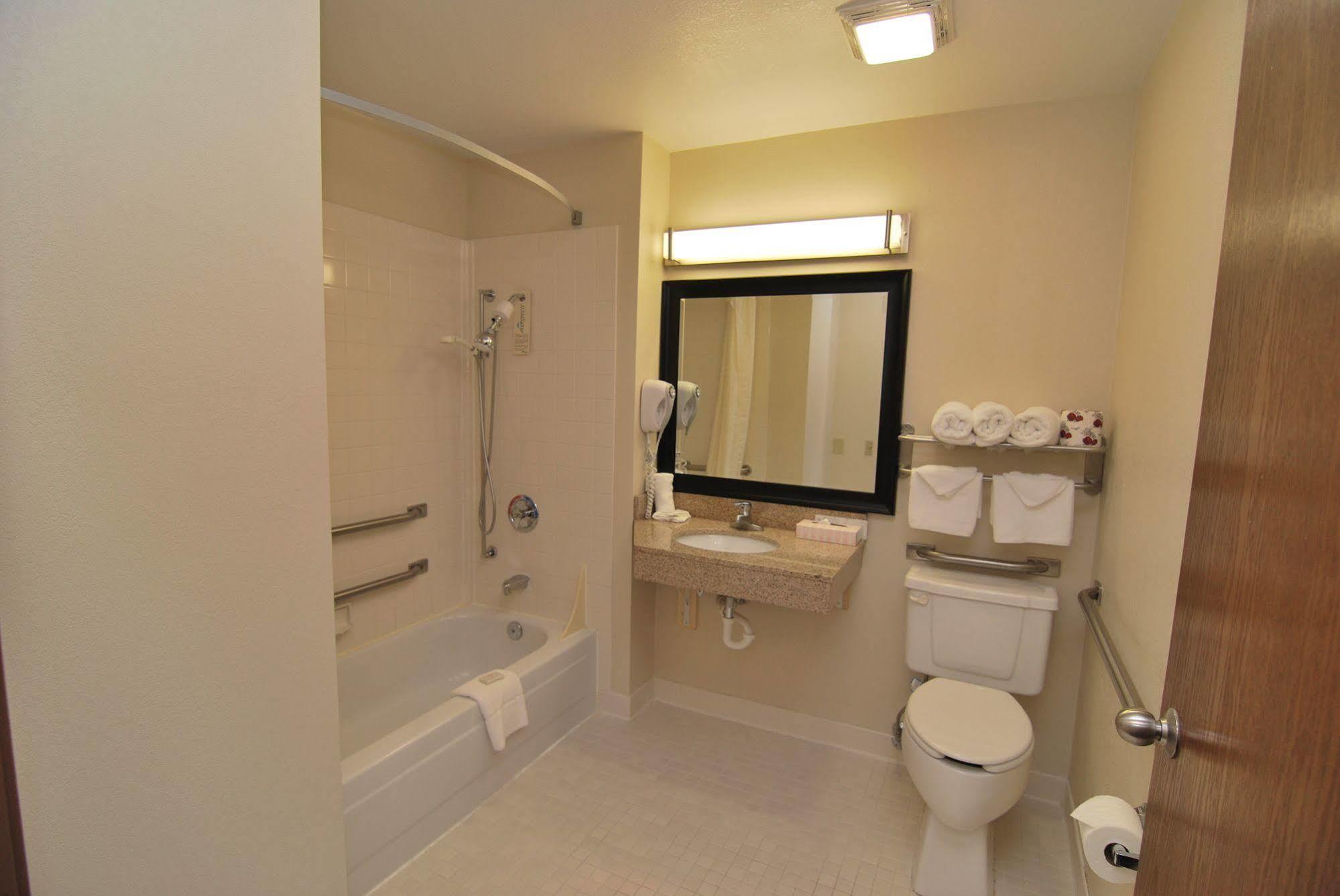 Americinn By Wyndham Johnston Des Moines Urbandale Luaran gambar